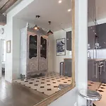 Charming Appartment In Le Marais